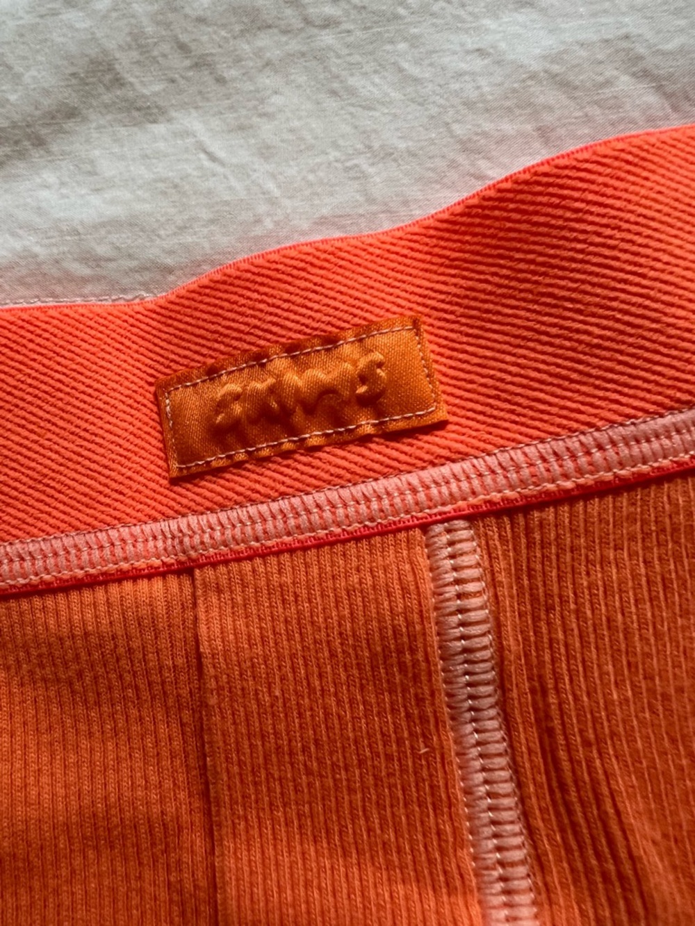Skims ribbed boxer shorts orange size small - Picture 3 of 7